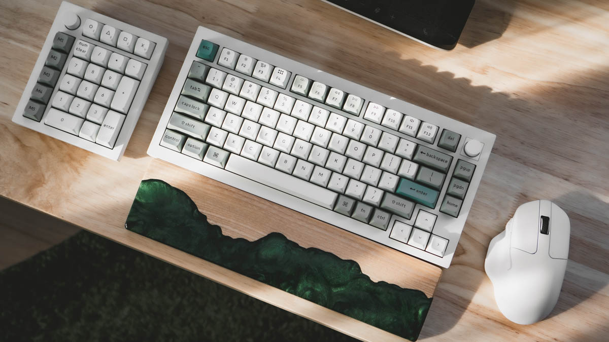 Keychron Q1 Maxとマウスとパームレスト