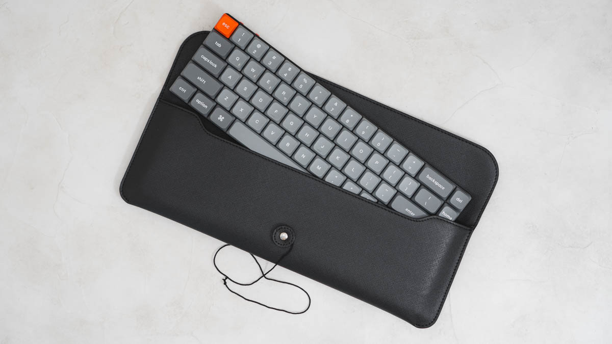 Keychron K7 Maxとキャリングケース