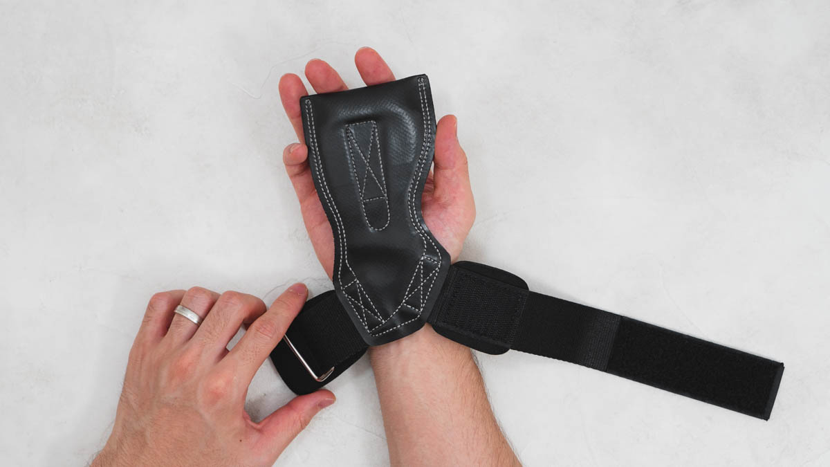 VERSA GRIPPS XTREMEを手のひらに載せる