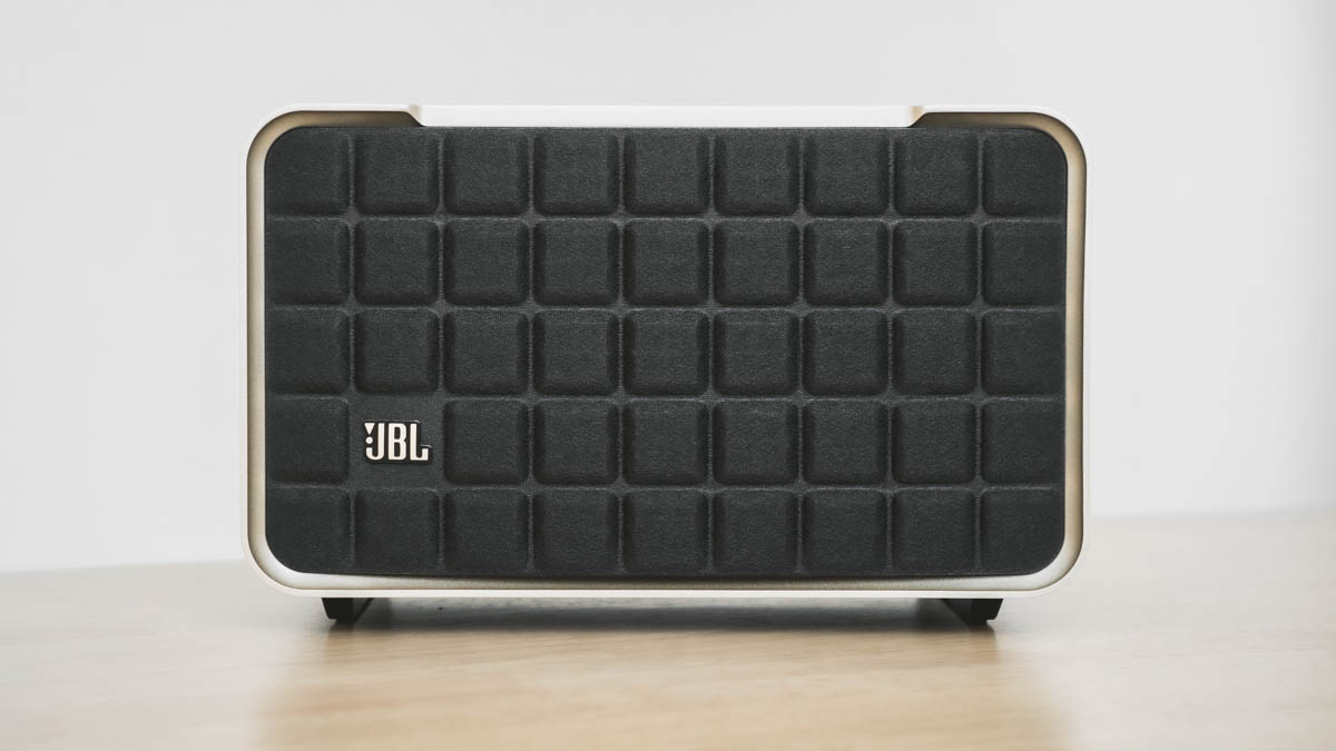 JBL Authentics 200正面