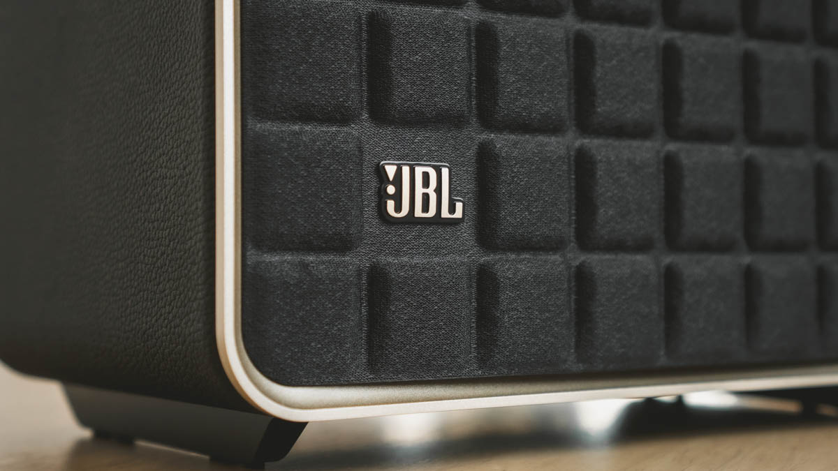 JBL Authentics 200ロゴ