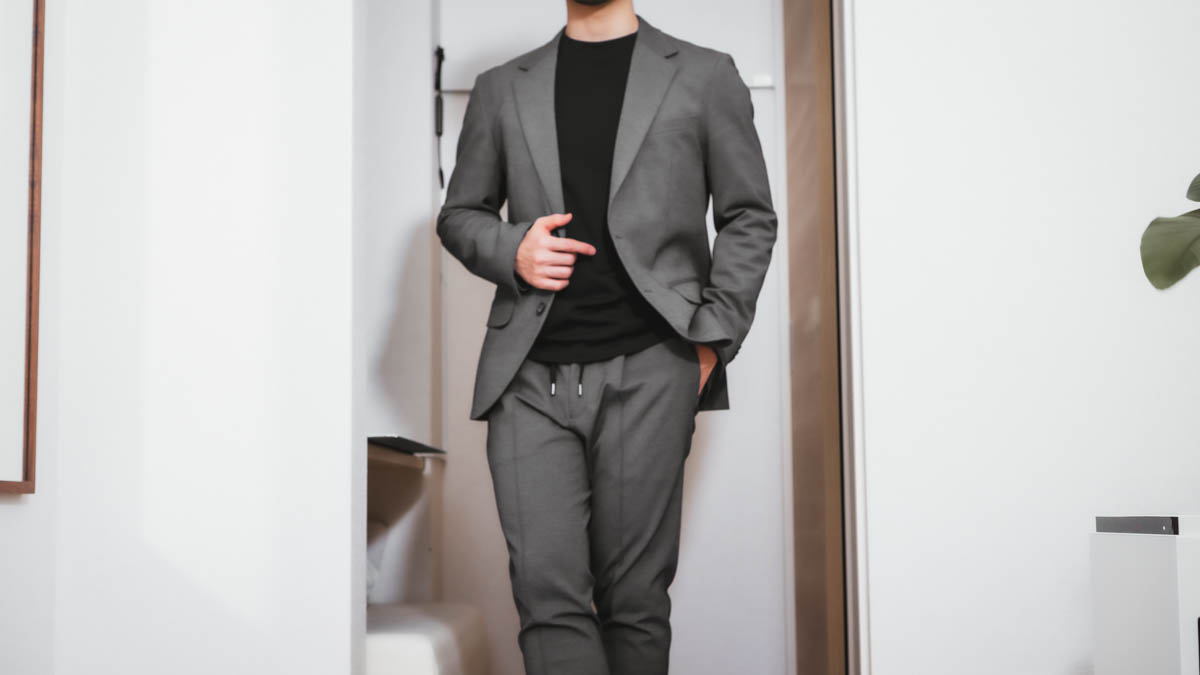 ジャケットフィット ロングTシャツとジャケットスタイル