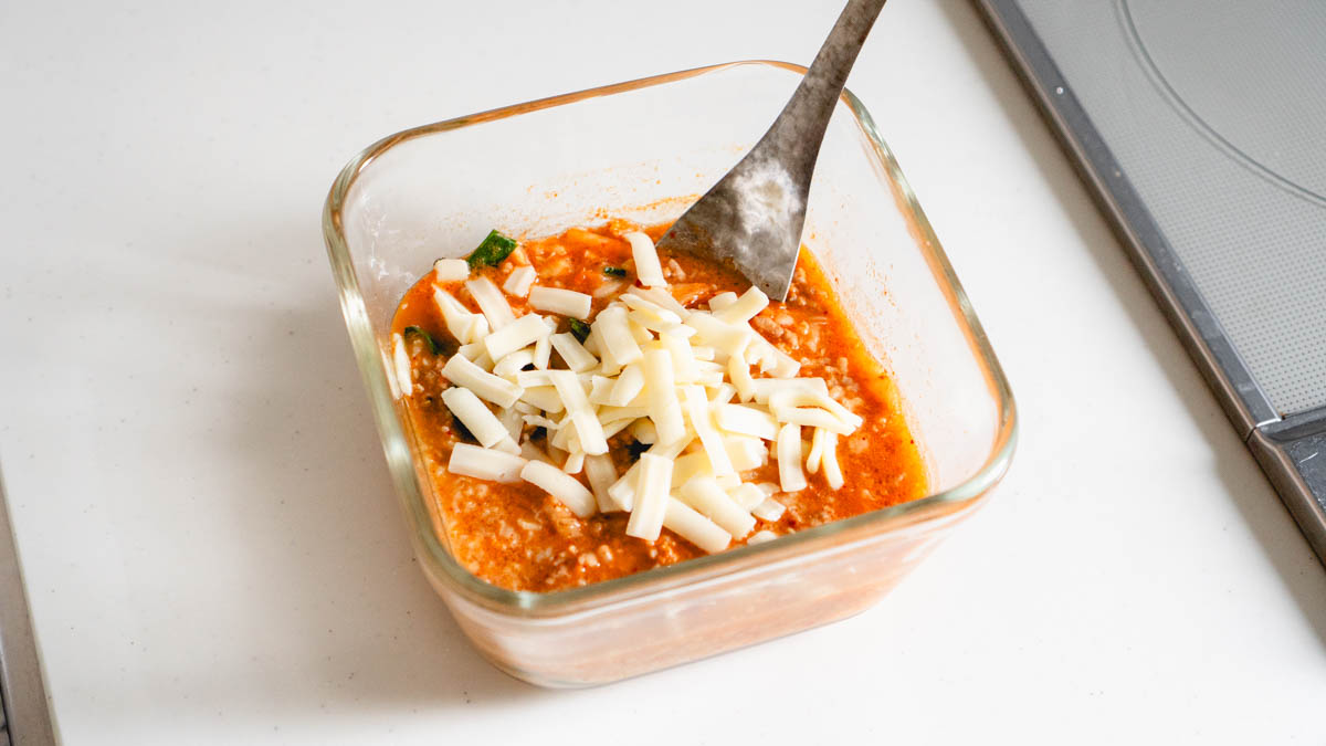 チーズをかけて完成